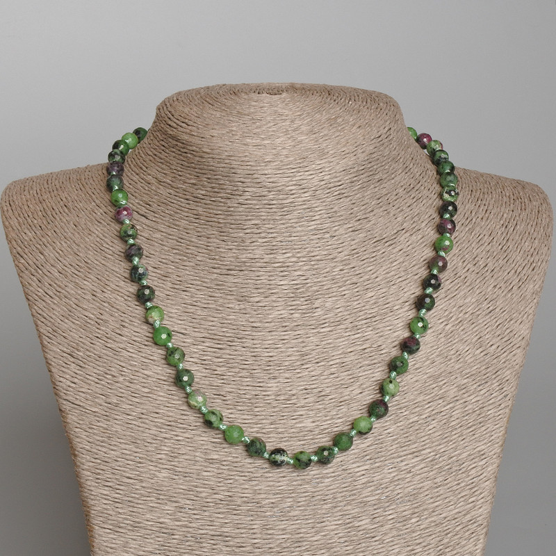 Natural zoisite necklace with a faceted bead, diameter about 6.5 mm, length 47 cm