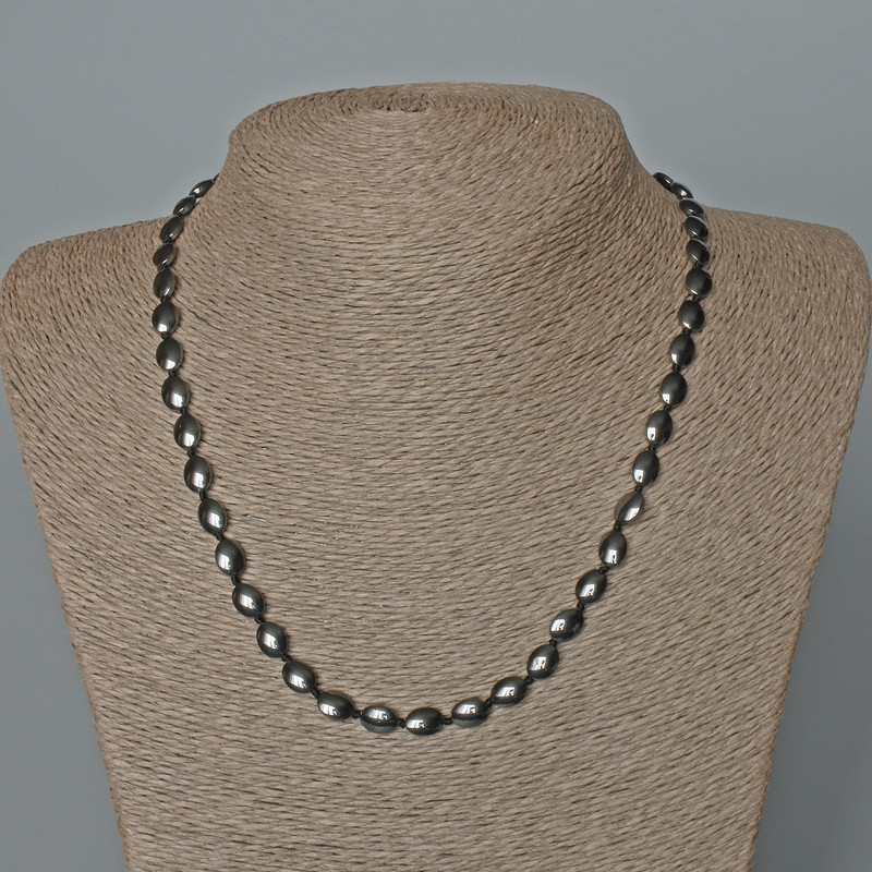 Hematite Oval Necklace, diameter 6x8 mm, length 47 cm