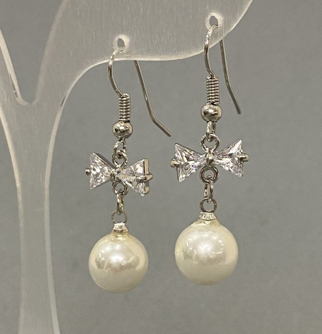 Earrings with White Crystal and Bead, 10 mm diameter, 36 mm length, Rhodium Plating