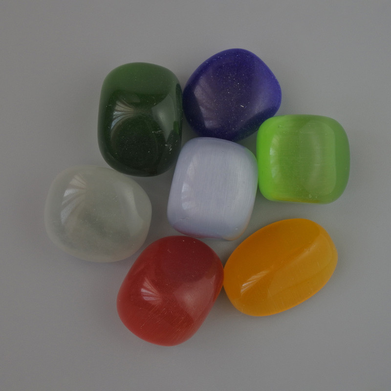 Cat's Eye souvenir stone assortment (mostly green color), diameter 22×20 mm (±), pack size 100 g