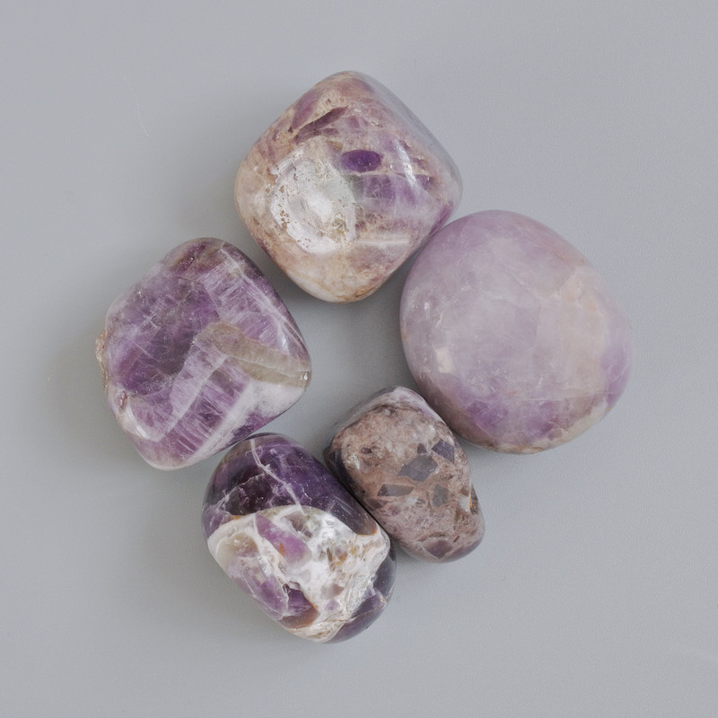 Faceted Amethyst Natural Souvenir Stone, diameter 25x20 mm (+-), packaging 100 g