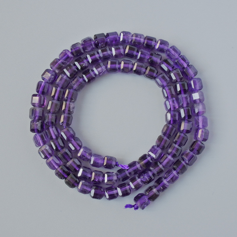 Amethyst beads, natural stone, faceted cube beads, 4mm diameter, 38cm length on thread