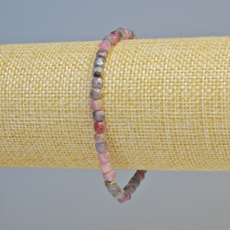 Bracelet with Sapphire and Ruby, Natural Gemstone, Faceted Cube, Diameter 4 mm ± (Stretch), Length 18 cm+