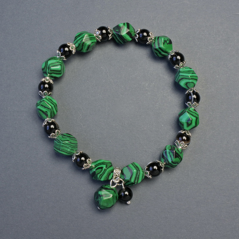 Malachite Multifaceted Bracelet, 9×8 mm approx, Agate Bead 6 mm approx, with Inserts, Stretch Length 18 cm
