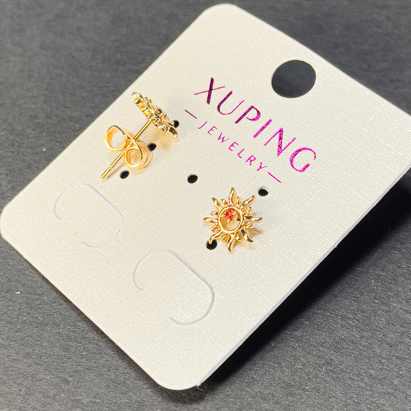 Xuping stud earrings with red crystal 9mm +/- 18K gold plating