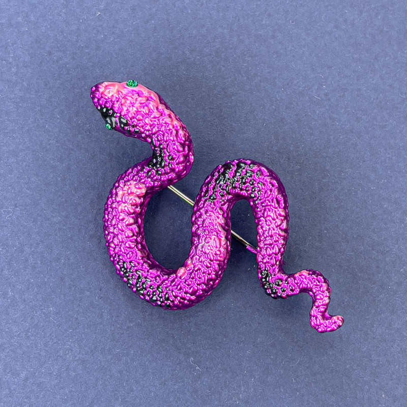 Brooch pendant Snake pink enamel with green rhinestones, silver-toned metal, 53×30 mm +