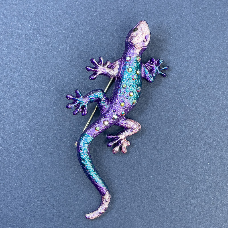 Brooch Lizard blue-violet color with rainbow crystals 29×74mm+