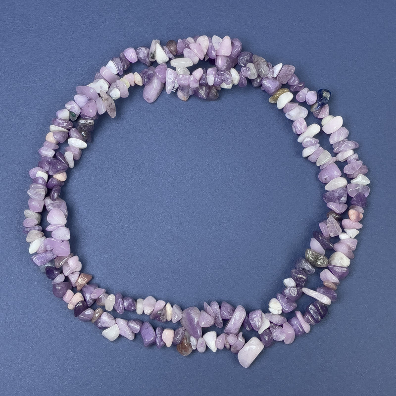 Lepidolite Chip Beads on Thread, 10×4 mm, 80 cm length ±