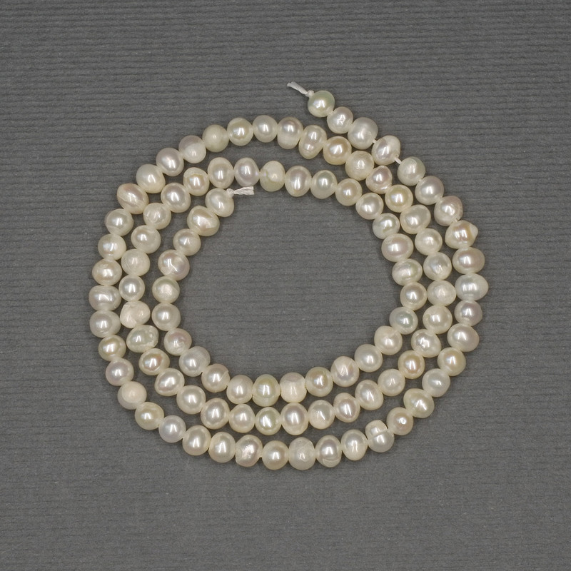 Freshwater White Oval Pearls on a Thread, diameter 4×3.5 mm, length 36 cm+