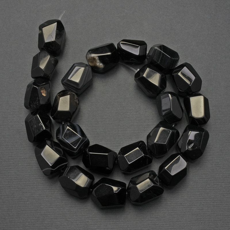 Agate beads, natural stone, faceted, diameter 16×13 mm, on thread, length 39 cm+