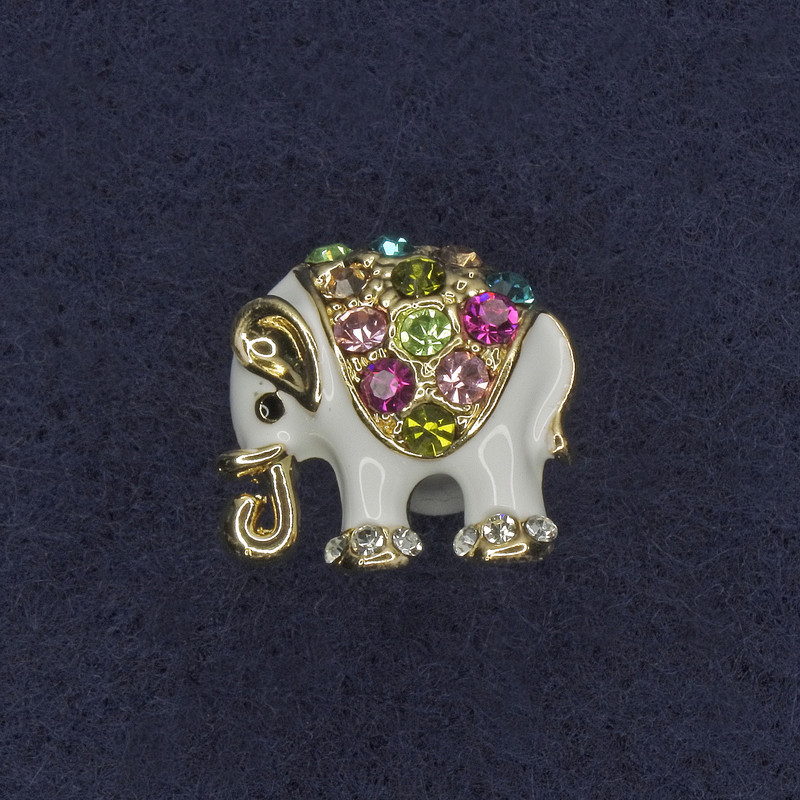 Elephant Brooch with White Enamel and Rhinestones, Gold-Tone Metal 16x15 mm+
