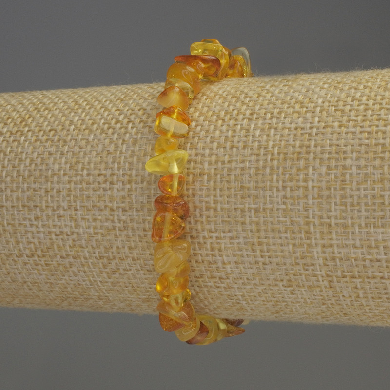 Amber Chip Bracelet 7–10×4–6 mm, 18 cm stretch