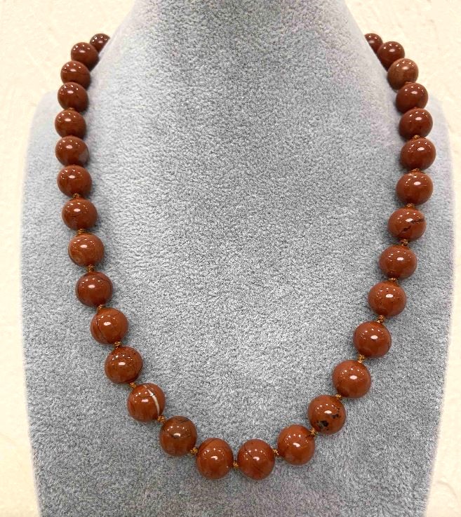 Red Jasper Necklace with smooth round beads, 10 mm diameter, 45 cm long, with a clasp