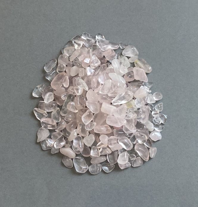 Natural Pink Quartz Chip, Undrilled, 4-10×5-6 mm +/- (per 100 g +/-)