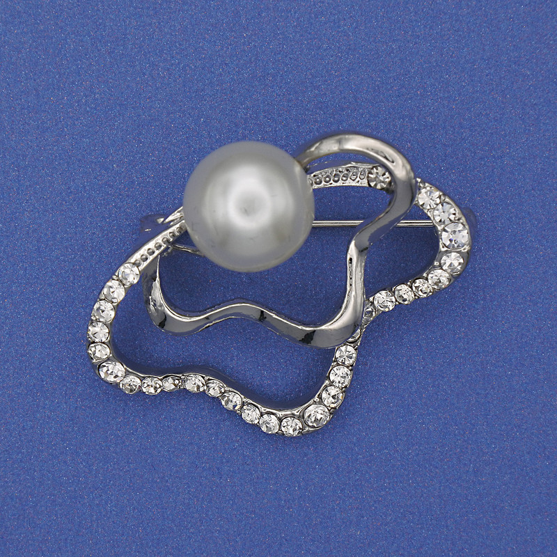 Brooch Accent Pearl (Artificial) with White Crystals, Silver-Tone Metal 37x30 mm