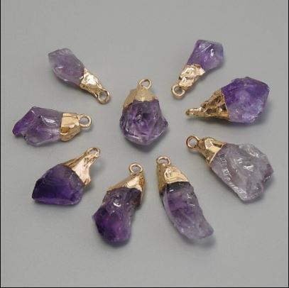 Pendant Raw Amethyst, Assorted Sizes 8-11x17-21 mm, Gold-Tone Metal