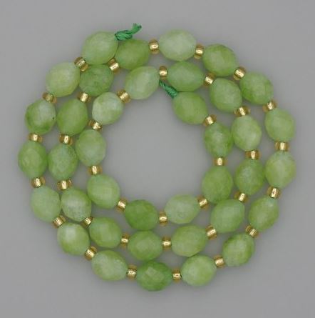 Natural stone beads Chrysoprase Olivine faceted grain beads, diameter 9.5 × 7.5 mm, 3 mm beads, length 35 cm