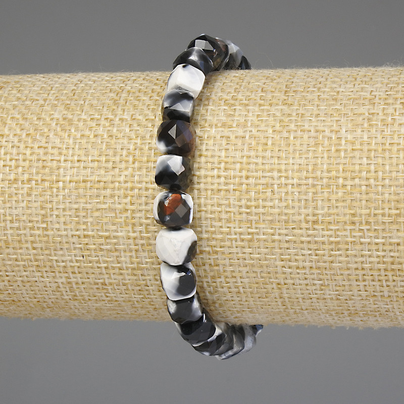 Agate Faceted Cube Bracelet 6.5×6.5 mm, 18 cm length, stretch