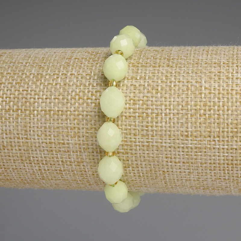 Chrysolite Olivine Bracelet with Faceted Beads 10×8 mm, 3 mm beads, length 18 cm, stretch