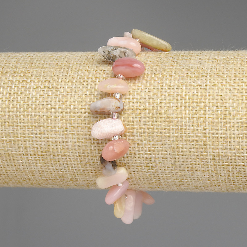 Pink Opal Faceted Butterfly Bead Bracelet, diameter 9-14×4-6 mm, 3 mm seed beads, length 18 cm +/- stretch