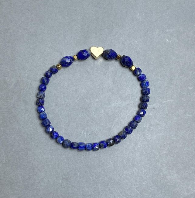 Lapis Lazuli Bracelet with Faceted Cubes 4x4 mm and Faceted Beads 8x6 mm, 18 cm stretch