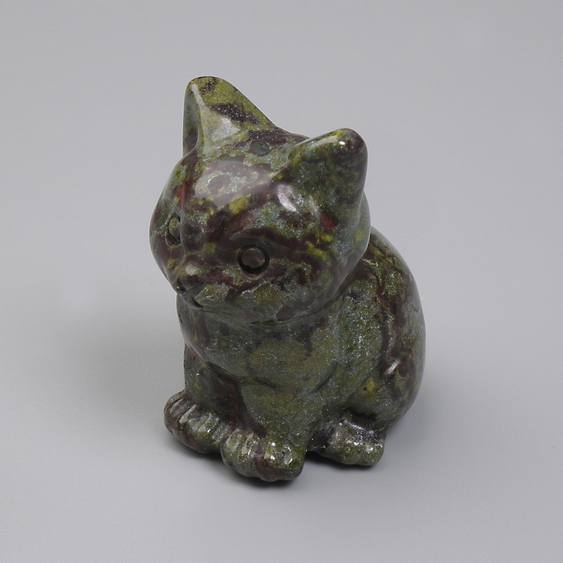 Souvenir Cat Figurine in Dragon's Blood Jasper, 40x30x23 mm+