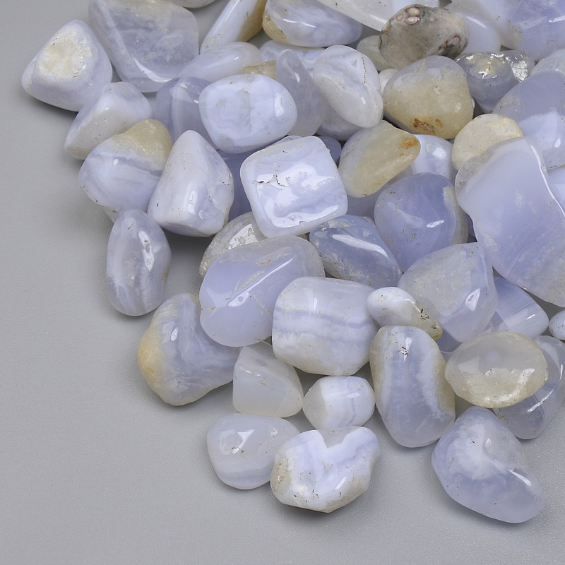 Натуральний камінь Агат крихта без отвору 8-22х8-12мм+- (за 100г+-)