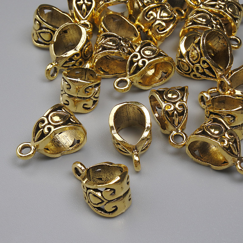 Gold-colored pendant bail, 13x8 mm, hole 5x6 mm, gold-toned metal finish, approx. 20 g (~24 pcs)