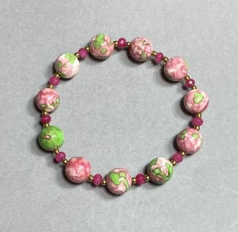 Bracelet with variscite beads 10mm +/-, hematite beads 2mm +/-, Czech crystal rondelles 4x3mm +/-; length 18 cm stretch