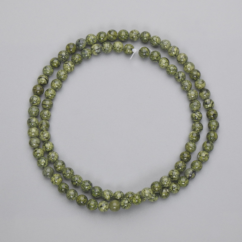 Serpentine Beads Smooth Spheres 4–5 mm on Monofilament, 39 cm Long