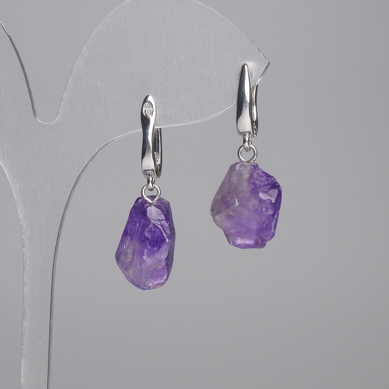 Earrings with faceted amethyst stones 14x12–14 mm, length about 32 mm
