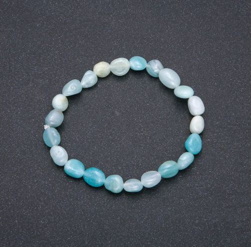 Natural aquamarine bracelet on an elastic cord, faceted beads, 7×9 mm, 18 cm circumference