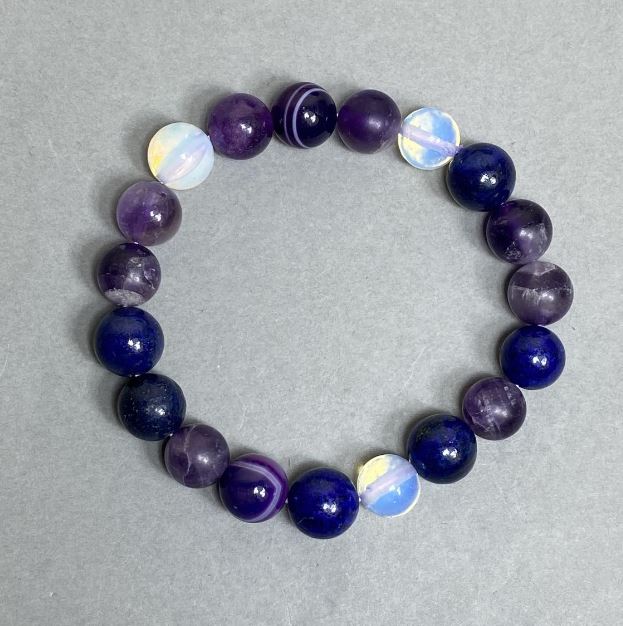 Bracelet made of amethyst, opalite and lazurite, smooth 10mm beads, 18 cm length, stretch