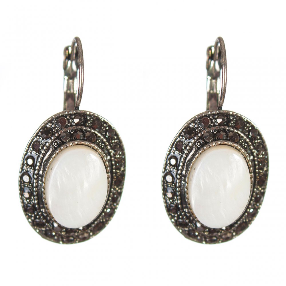 Clearance Earrings with Mother-of-Pearl in a 'Drip Silver' Setting, Oval Stone 2.5×1.9 cm, Length 3.5 cm