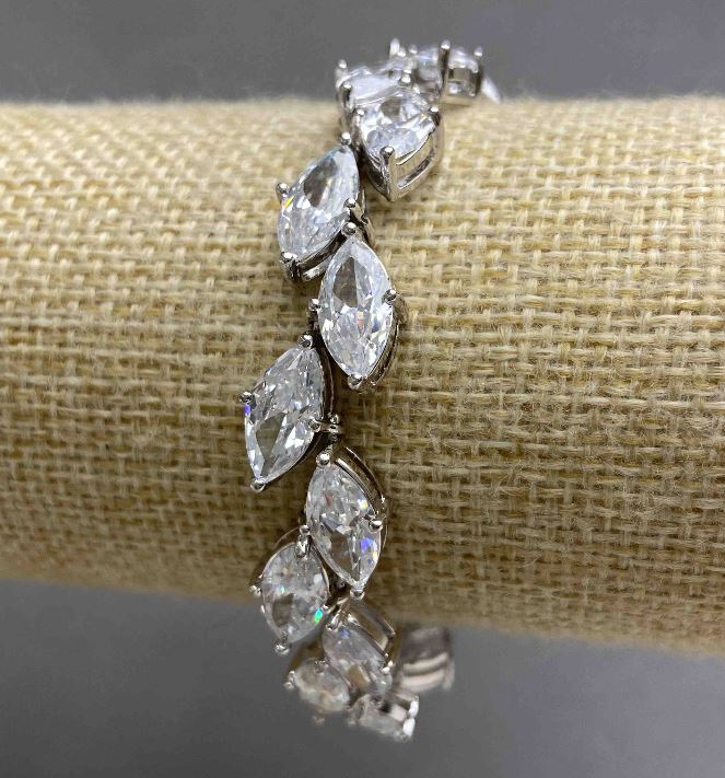 Браслет тм "Богеміан" Колосок Маркіз, діаметр 8х13мм (Богемській кришталь пр-во Корея), довжина 18см