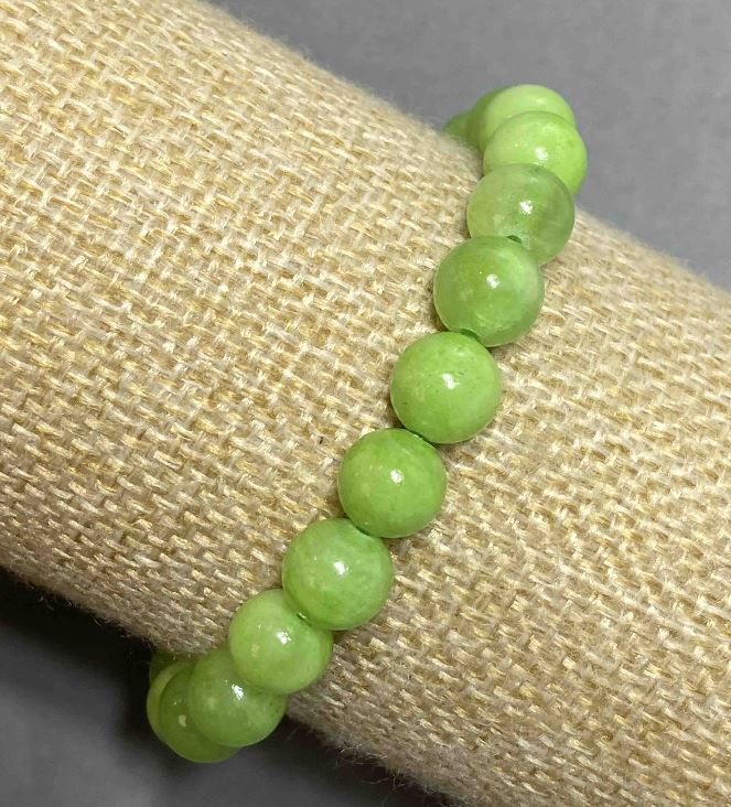 Браслет з натурального каменю Онікс на резинці, діаметр 8мм, довжина 18см