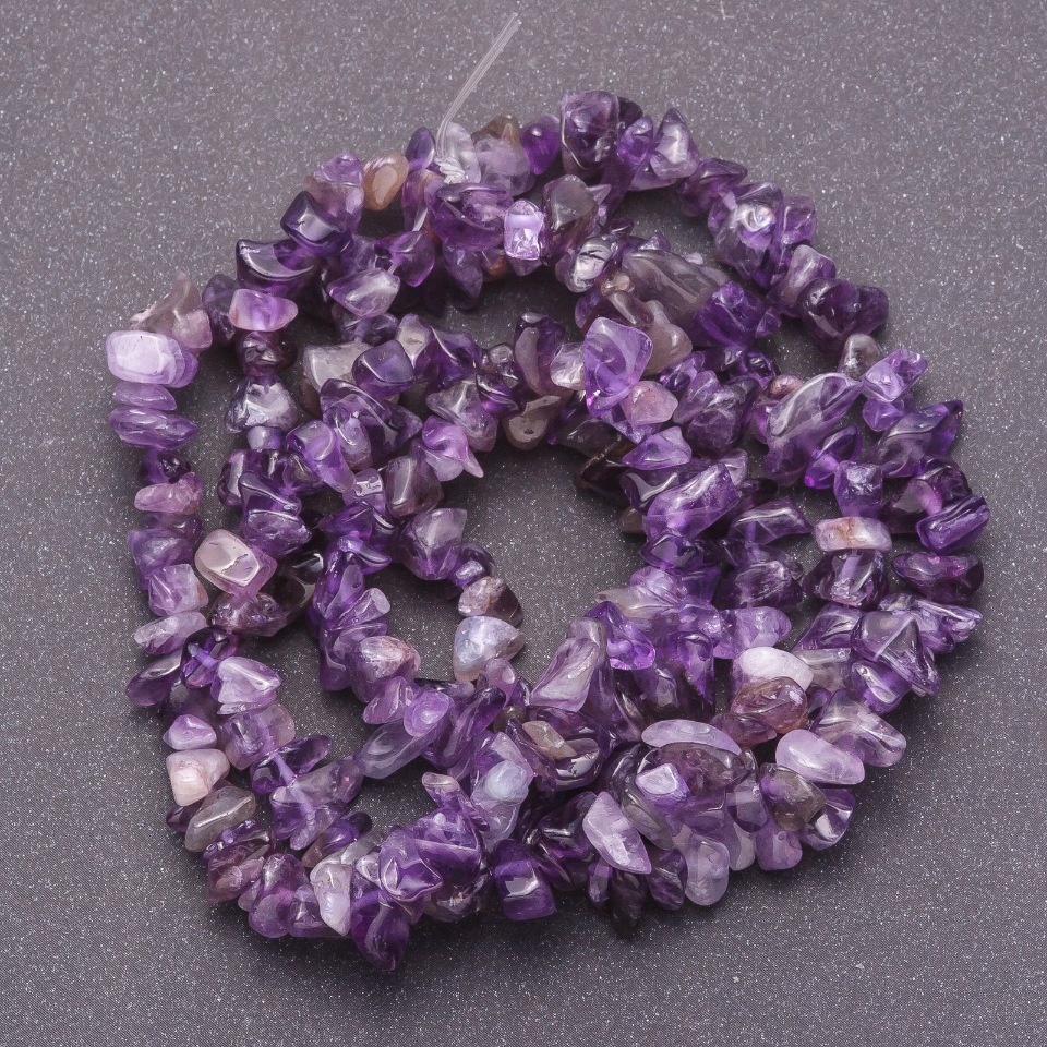 Amethyst chip beads on beading thread, natural gemstone, diameter 7x3 mm (±), length 80 cm+