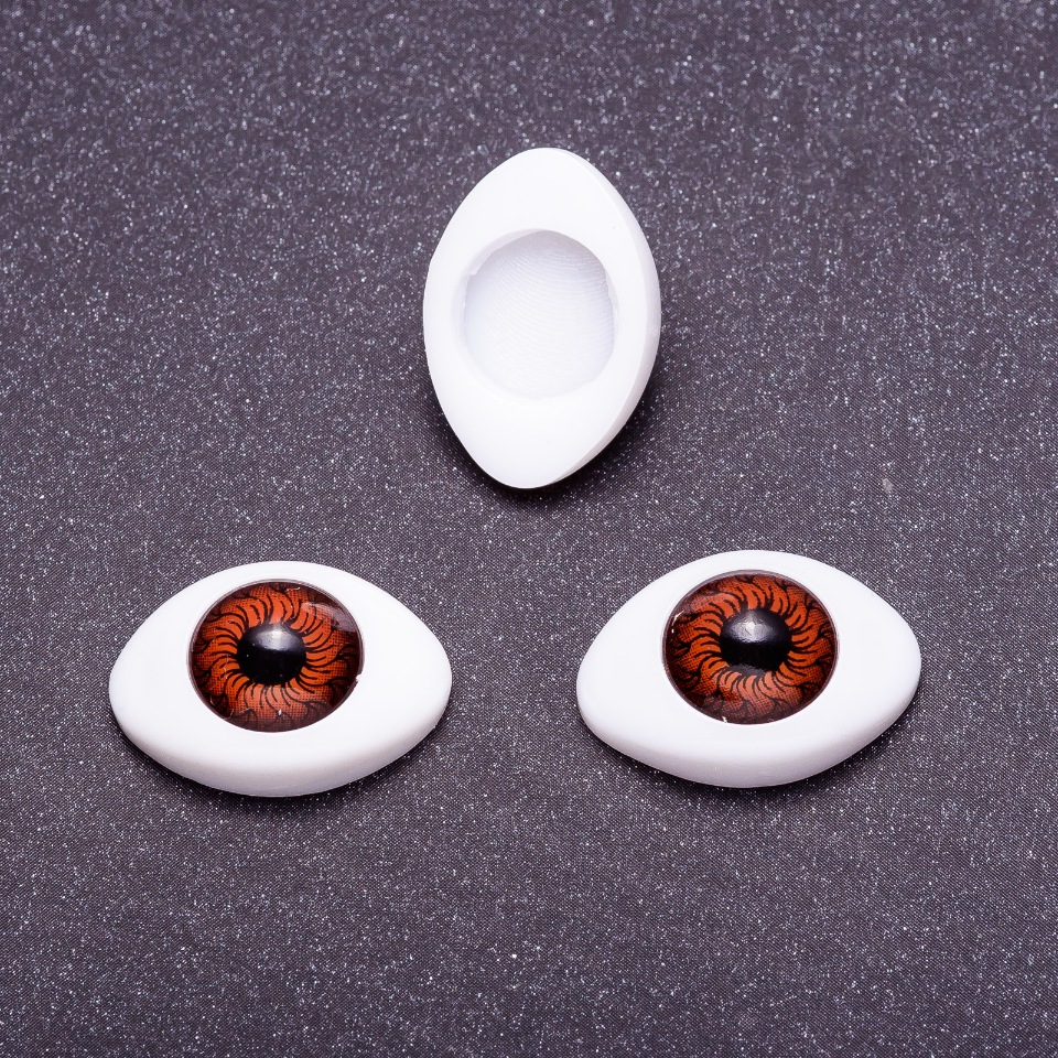 Fittings 'Live Eyes' pair, brown pupils, 10mm diameter, 19x14mm size, 20 pairs