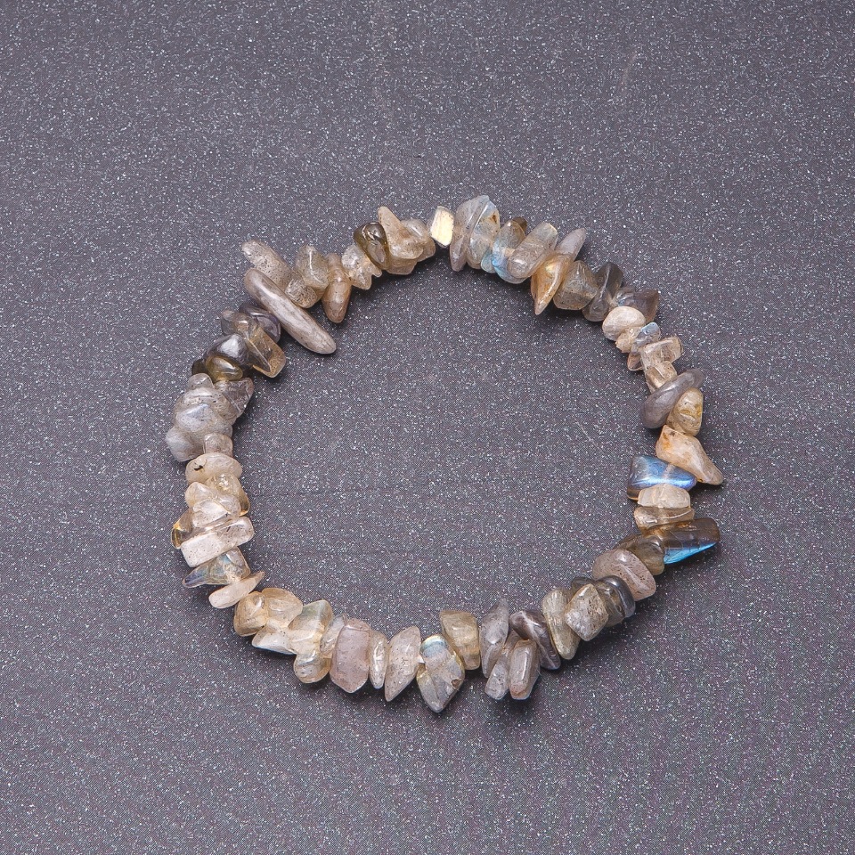 Labradorite natural stone bracelet with chip beads, 7mm diameter on elastic