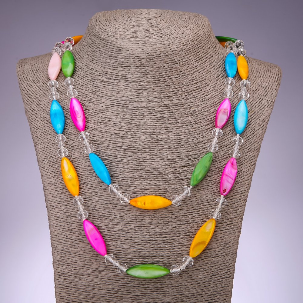 Long Necklace with Mother-of-Pearl Assortment, Elongated Oval, 110 cm