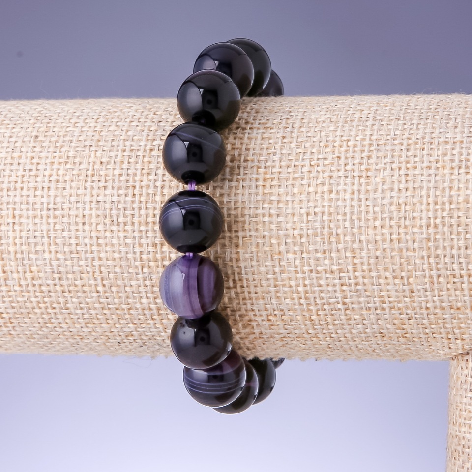 Purple Bullseye Agate Bracelet, Smooth Bead, 12 mm Diameter, 18 cm Circumference on Elastic