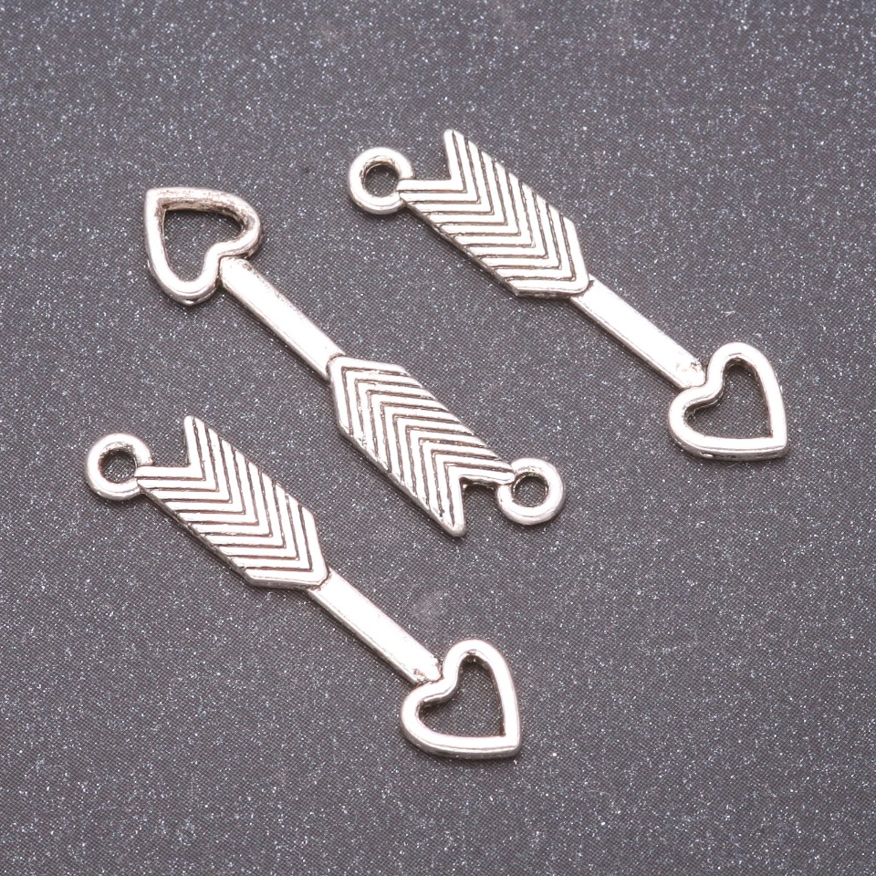 Pendant-connector 'Arrow', diameter 30x7mm, diameter in-1, 7mm finish 20g +/- 19 pcs