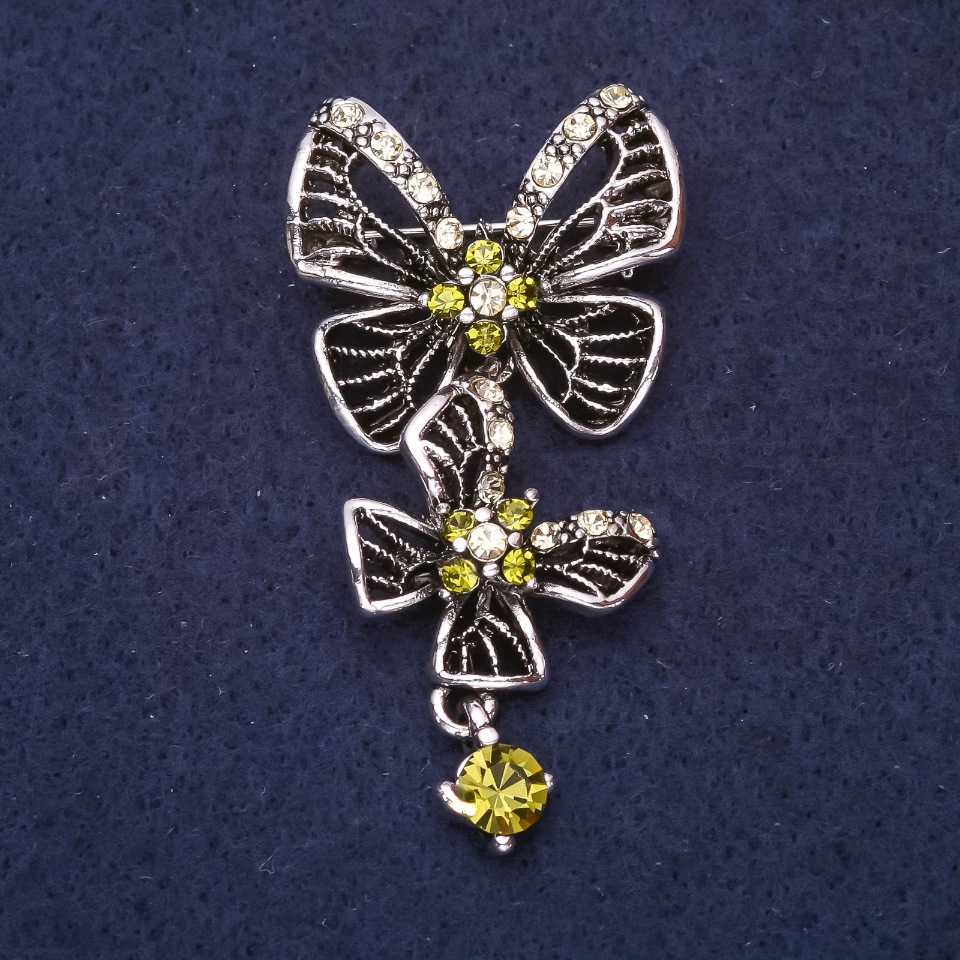 Butterfly Brooch with Green Crystals, 56×28 mm, Silver-Toned Metal
