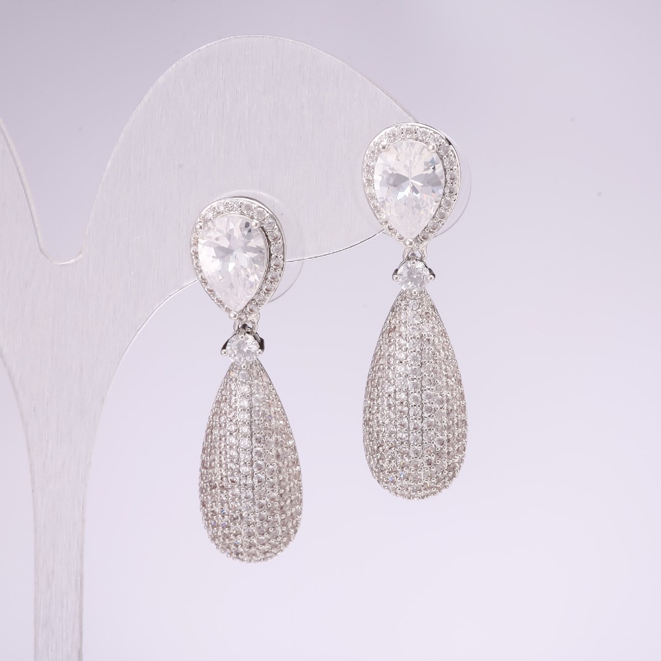 Evening earrings, 925 sterling silver with white stones, 38×10 mm, silver-colored metal