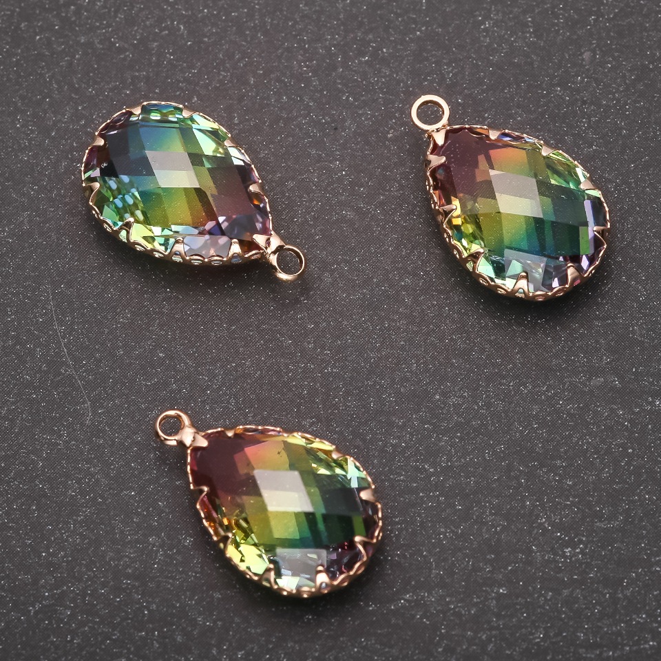 Pendant 'Drop' Rainbow Color, Golden Setting 13x21 mm