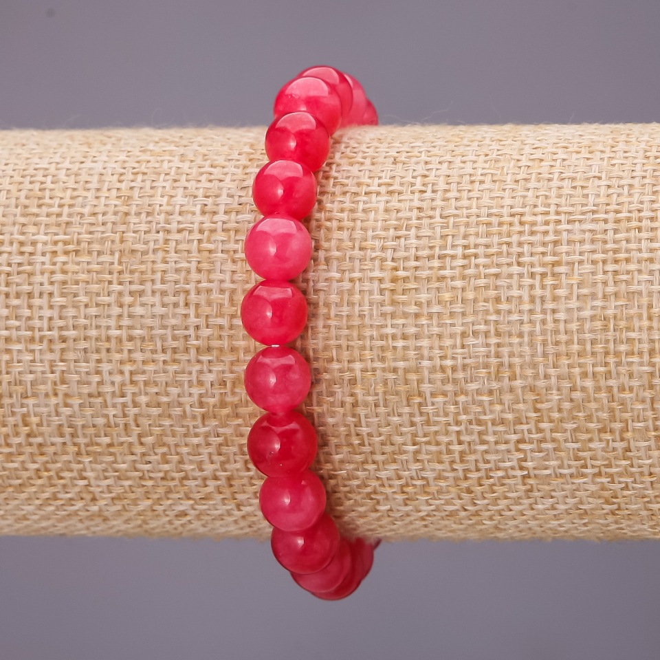 Elastic bracelet with synthetic tourmaline, smooth beads, 8 mm diameter, 18 cm length