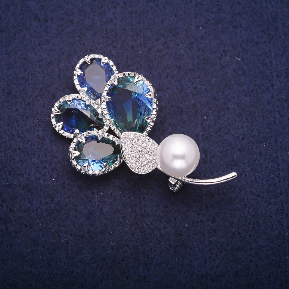 Twig Brooch with a Bead and Green-Blue Crystals in Swarovski Style, Silver-Tone Metal 32×55 mm