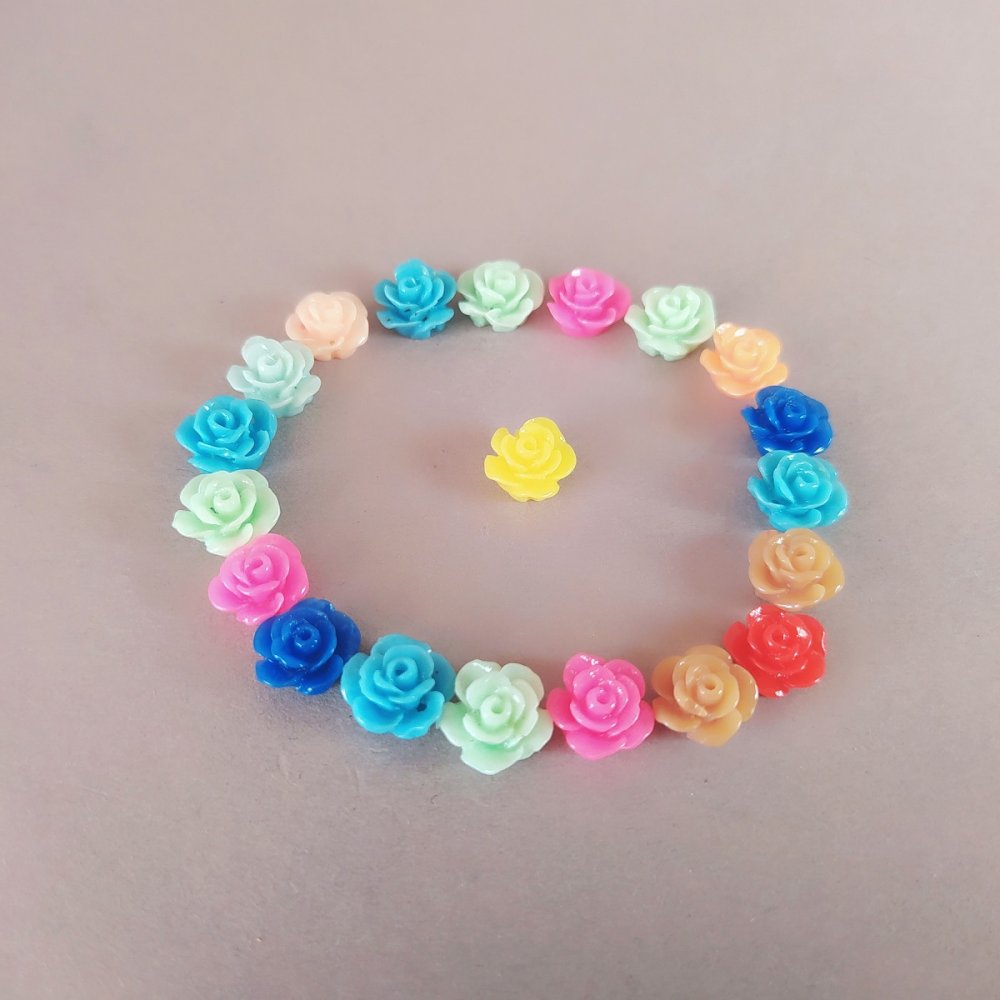 Намистини трояндочки набір асорті, наскрізний отвір 10мм фас. 20шт