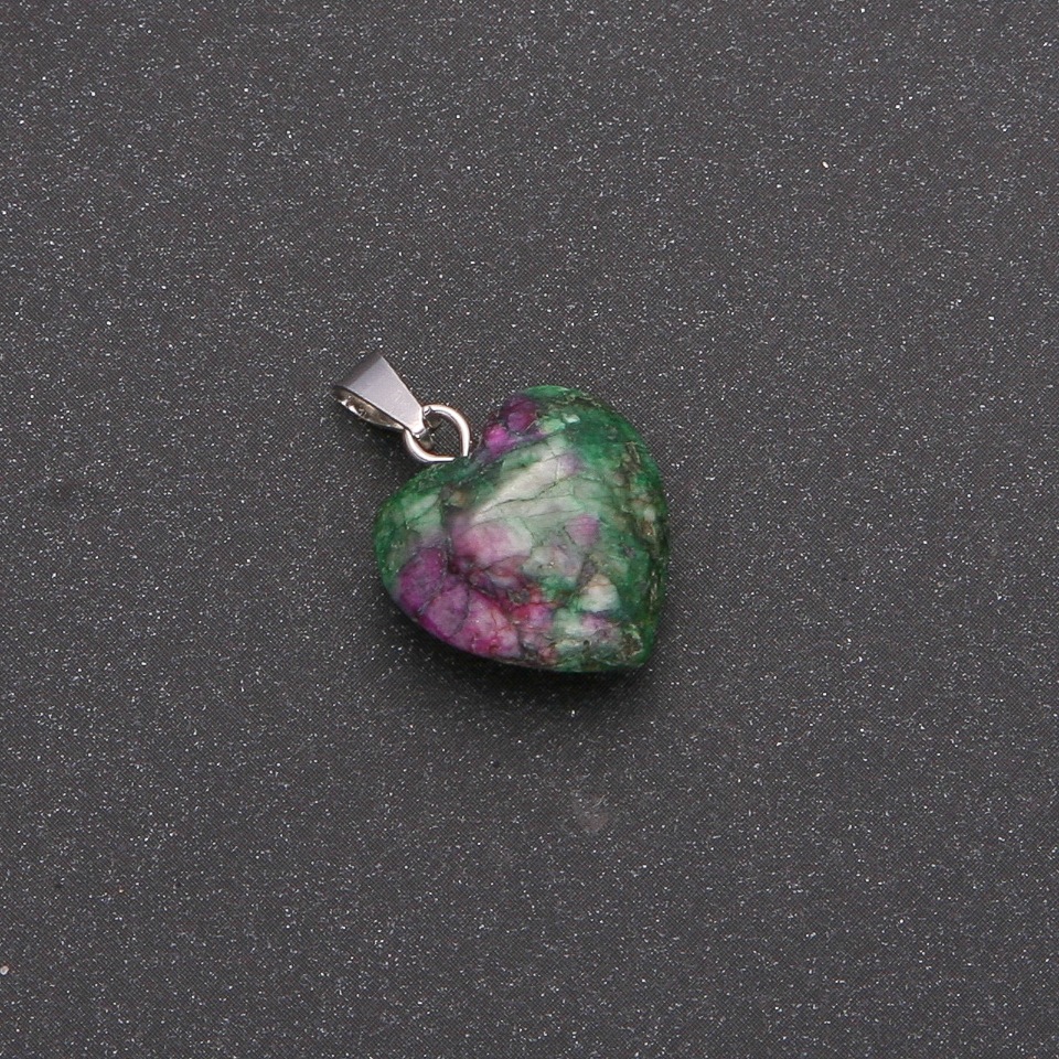 Heart Pendant Zoisite 14x14x23 mm +