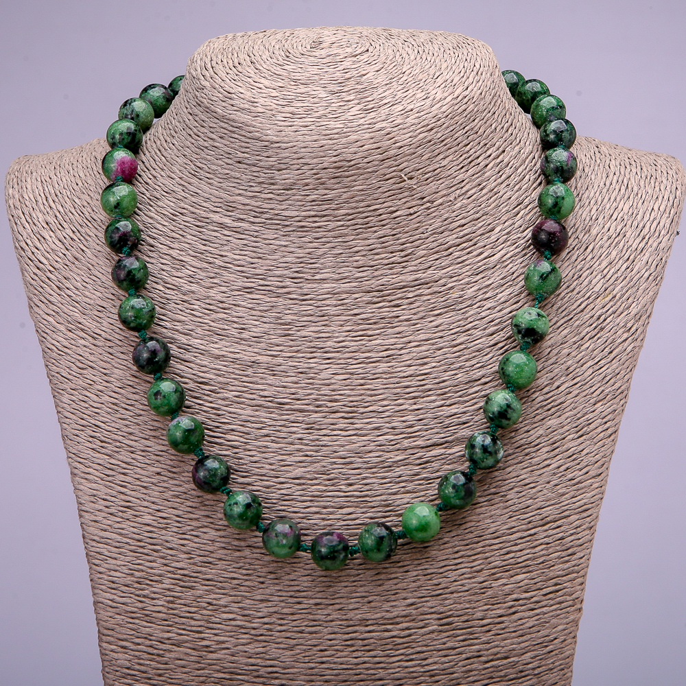 Zoisite natural stone necklace with smooth bead, diameter about 10 mm, length 45 cm